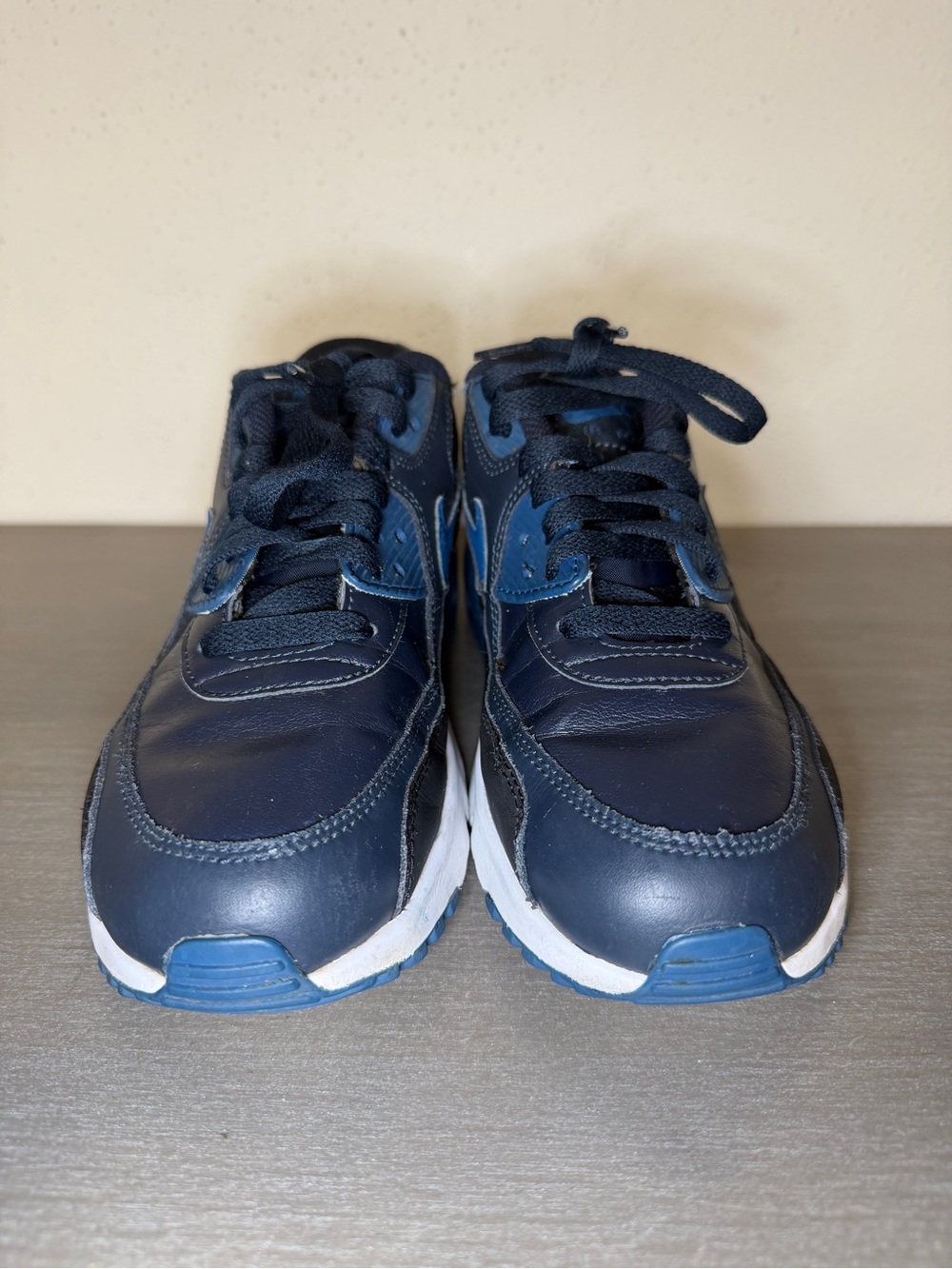 Nike Air Max 90 Leather Sneakers Youth 7Y 833412-402 Navy Blue - Picture 5 of 10
